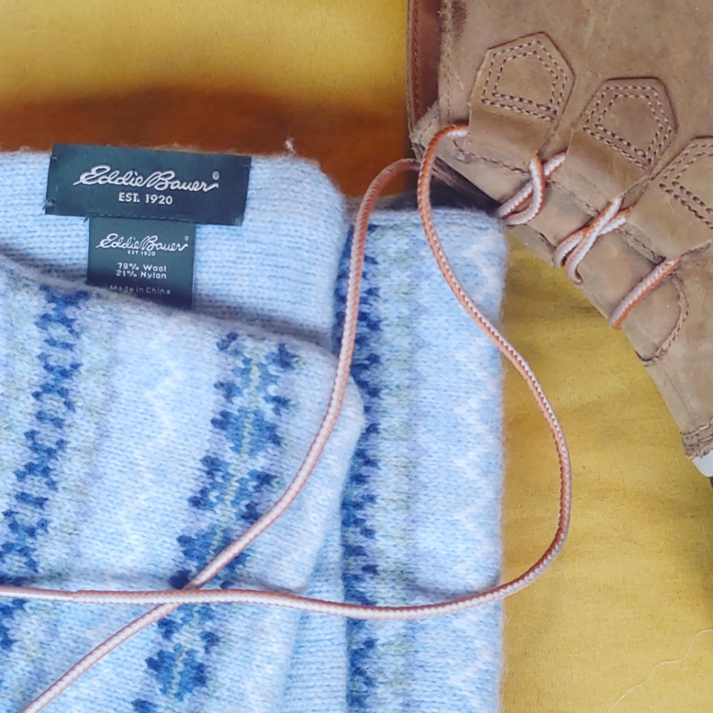 Wool blend scarf